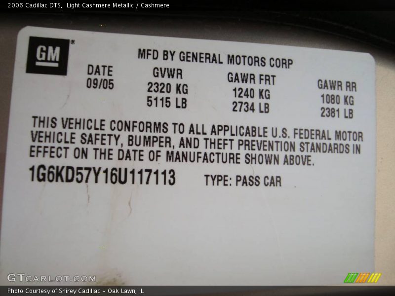 Light Cashmere Metallic / Cashmere 2006 Cadillac DTS