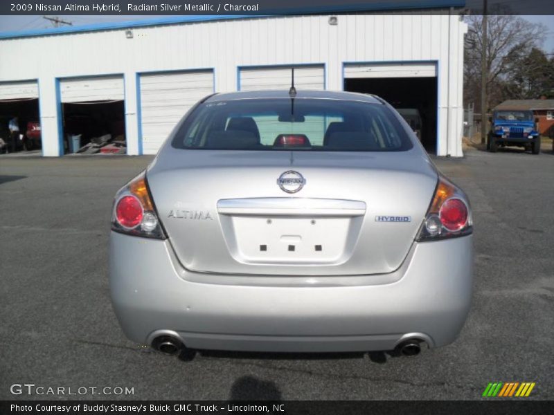 Radiant Silver Metallic / Charcoal 2009 Nissan Altima Hybrid