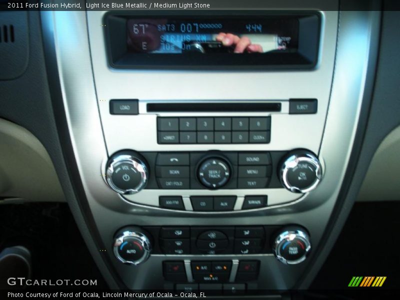 Controls of 2011 Fusion Hybrid