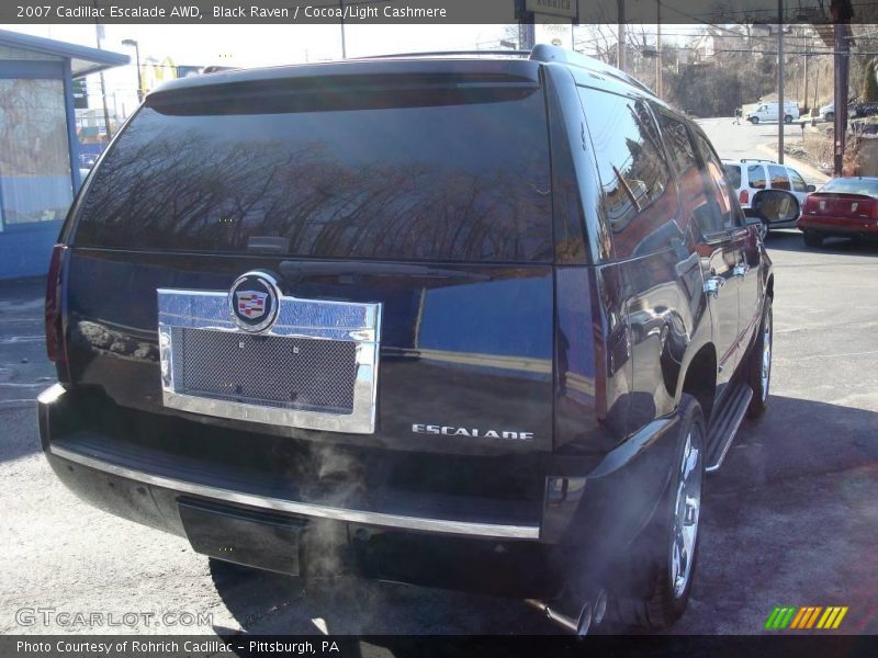 Black Raven / Cocoa/Light Cashmere 2007 Cadillac Escalade AWD