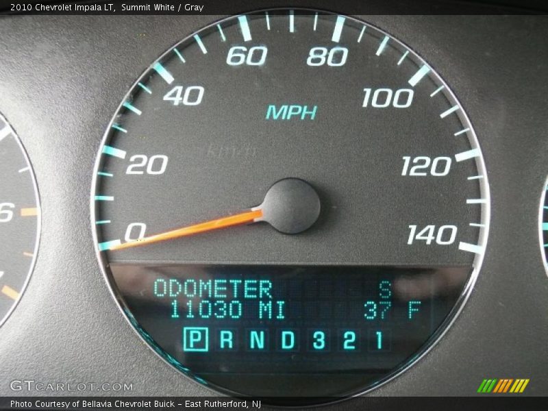 Summit White / Gray 2010 Chevrolet Impala LT