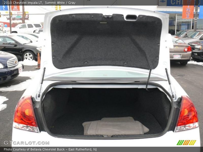 Summit White / Gray 2010 Chevrolet Impala LT