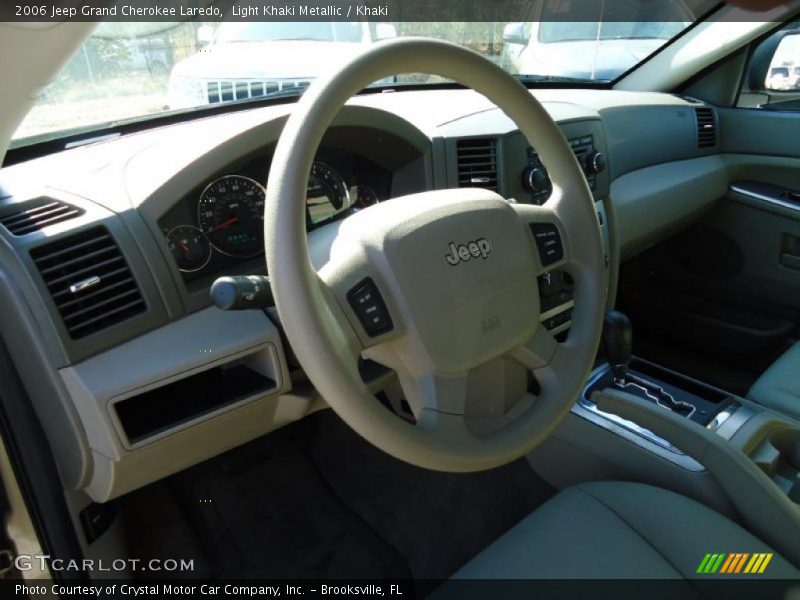 Light Khaki Metallic / Khaki 2006 Jeep Grand Cherokee Laredo