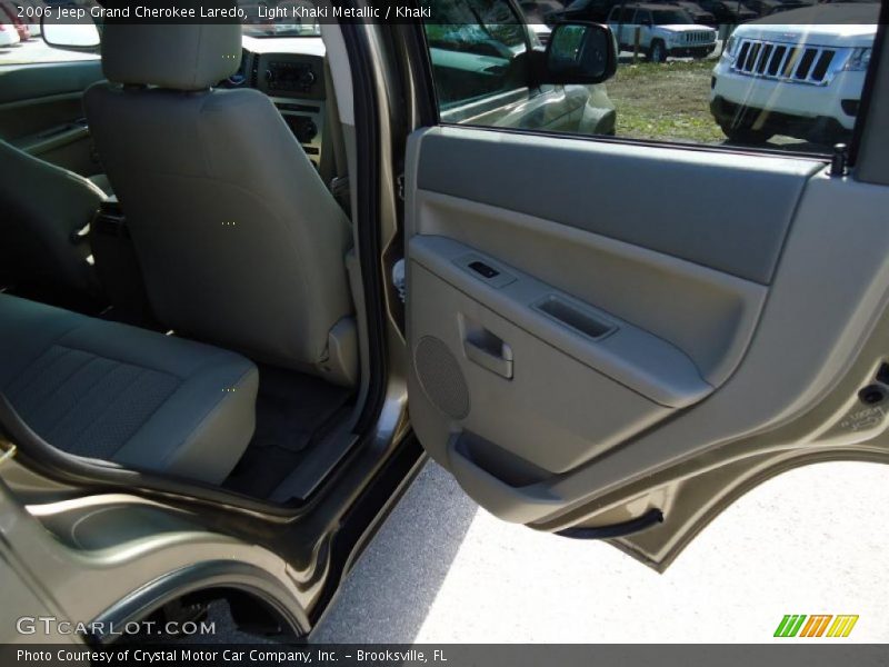 Light Khaki Metallic / Khaki 2006 Jeep Grand Cherokee Laredo