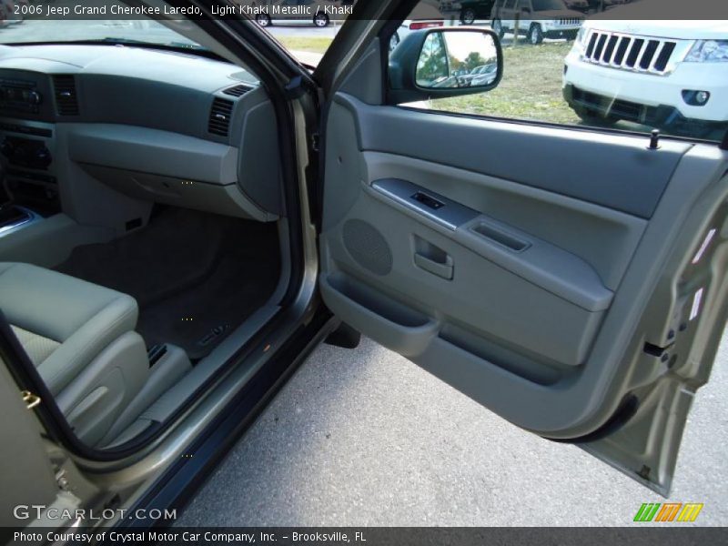 Light Khaki Metallic / Khaki 2006 Jeep Grand Cherokee Laredo