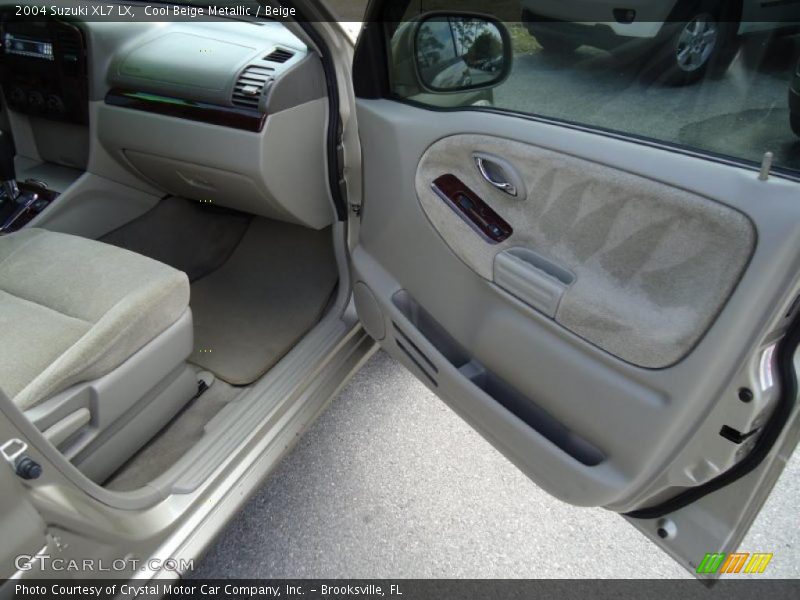 Cool Beige Metallic / Beige 2004 Suzuki XL7 LX