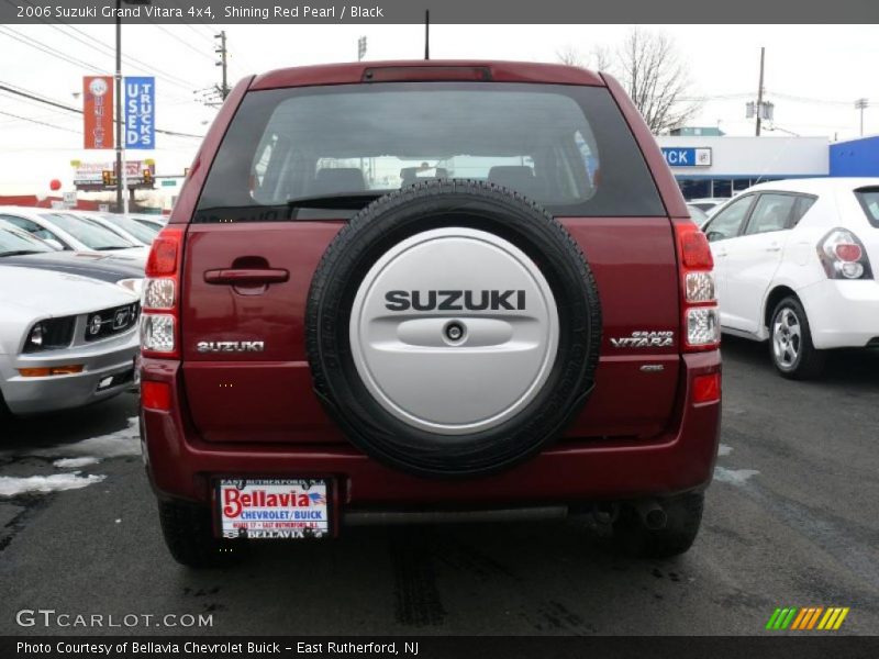Shining Red Pearl / Black 2006 Suzuki Grand Vitara 4x4