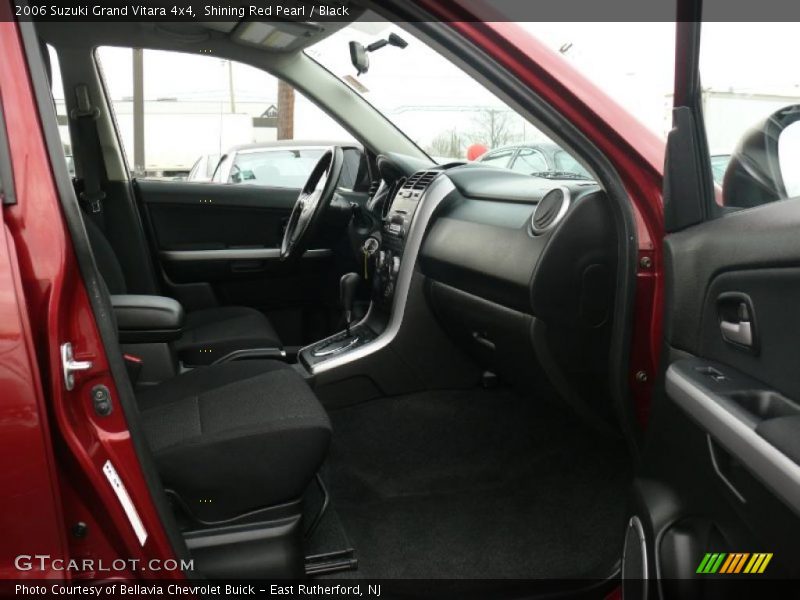 Shining Red Pearl / Black 2006 Suzuki Grand Vitara 4x4