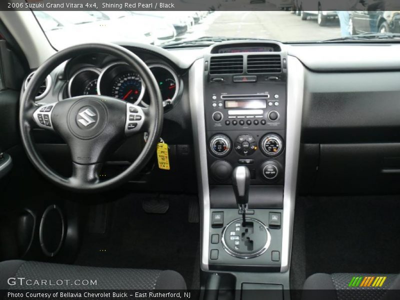 Shining Red Pearl / Black 2006 Suzuki Grand Vitara 4x4