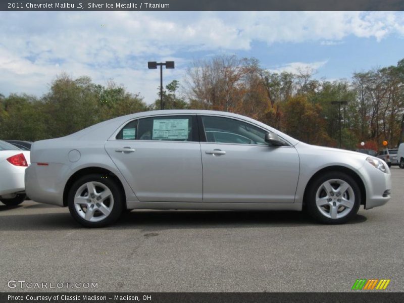 Silver Ice Metallic / Titanium 2011 Chevrolet Malibu LS