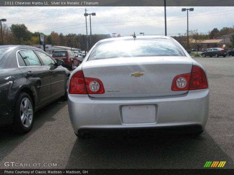Silver Ice Metallic / Titanium 2011 Chevrolet Malibu LS