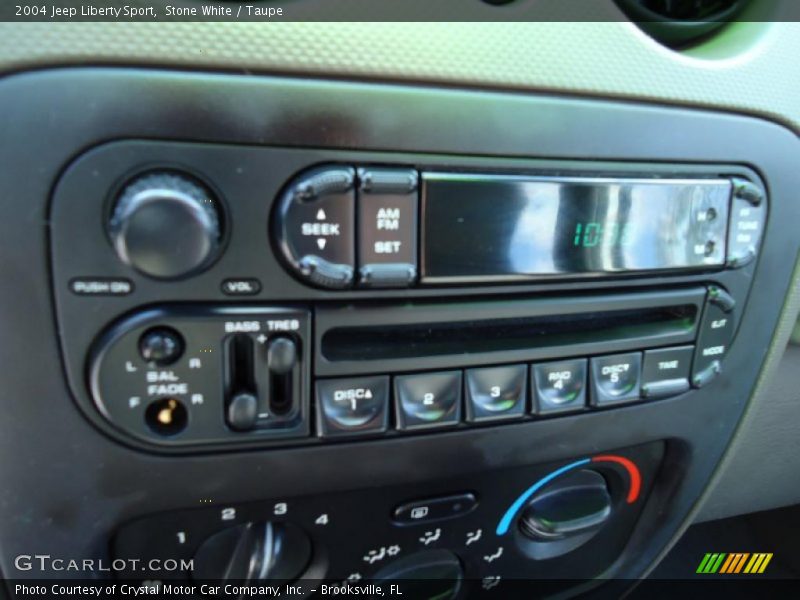 Stone White / Taupe 2004 Jeep Liberty Sport