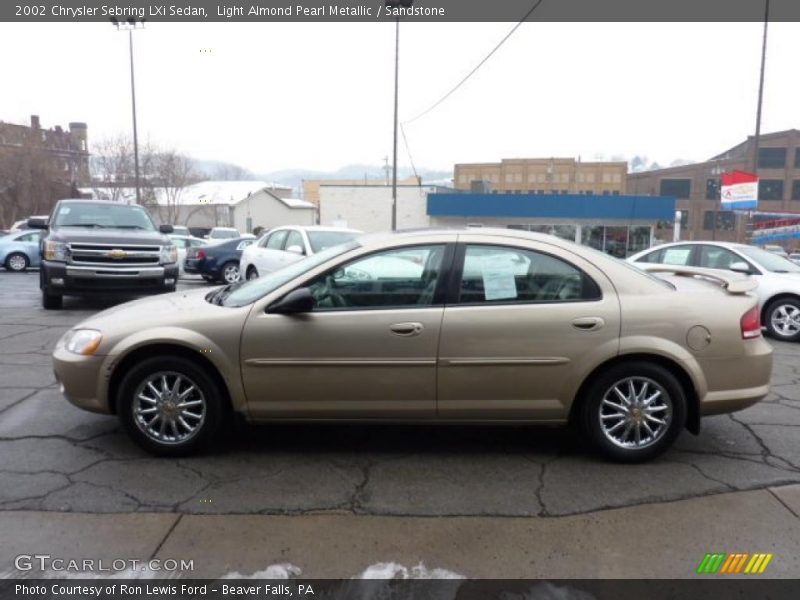 Light Almond Pearl Metallic / Sandstone 2002 Chrysler Sebring LXi Sedan