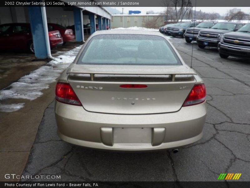 Light Almond Pearl Metallic / Sandstone 2002 Chrysler Sebring LXi Sedan