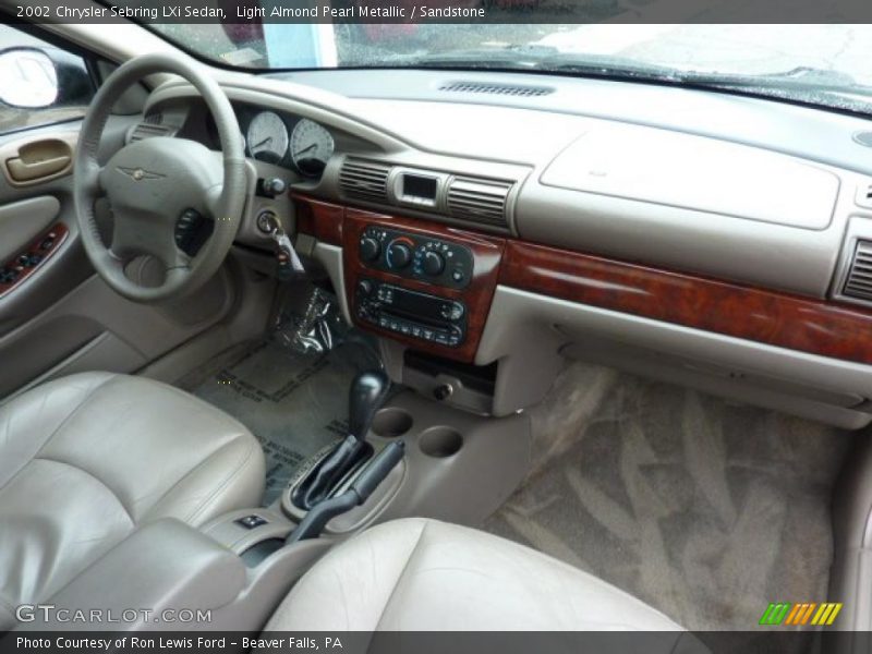 Light Almond Pearl Metallic / Sandstone 2002 Chrysler Sebring LXi Sedan