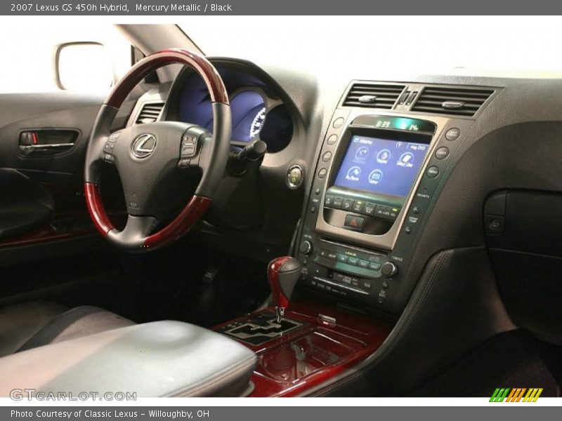 Dashboard of 2007 GS 450h Hybrid