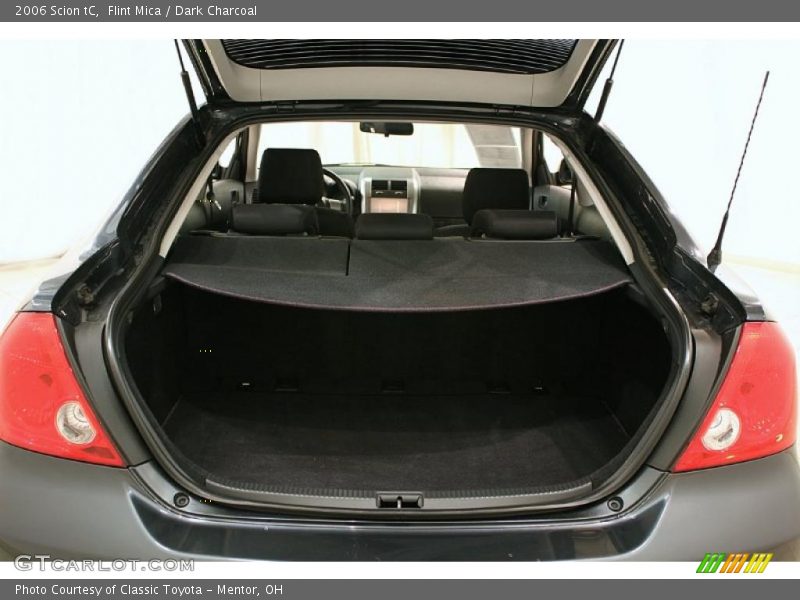 Flint Mica / Dark Charcoal 2006 Scion tC