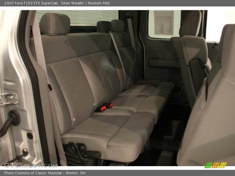 Silver Metallic / Medium Flint 2007 Ford F150 STX SuperCab
