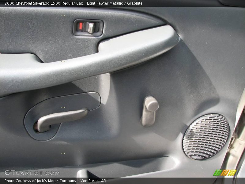 Light Pewter Metallic / Graphite 2000 Chevrolet Silverado 1500 Regular Cab