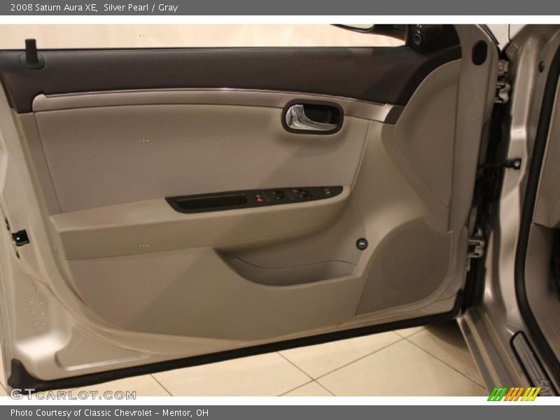 Silver Pearl / Gray 2008 Saturn Aura XE