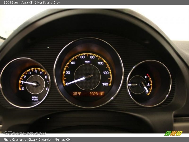 Silver Pearl / Gray 2008 Saturn Aura XE