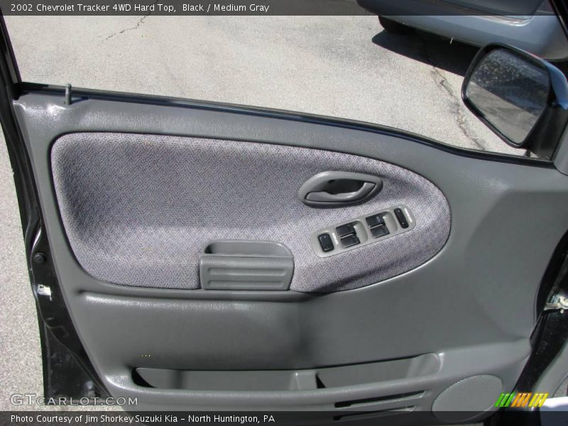 Black / Medium Gray 2002 Chevrolet Tracker 4WD Hard Top