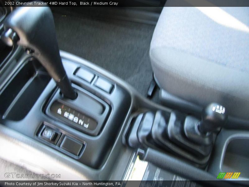 Black / Medium Gray 2002 Chevrolet Tracker 4WD Hard Top