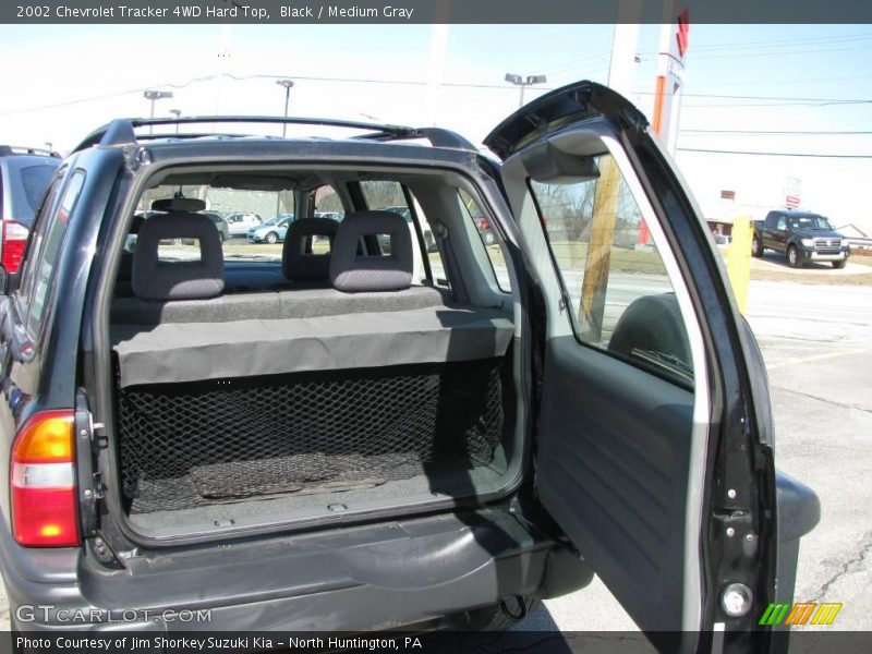Black / Medium Gray 2002 Chevrolet Tracker 4WD Hard Top