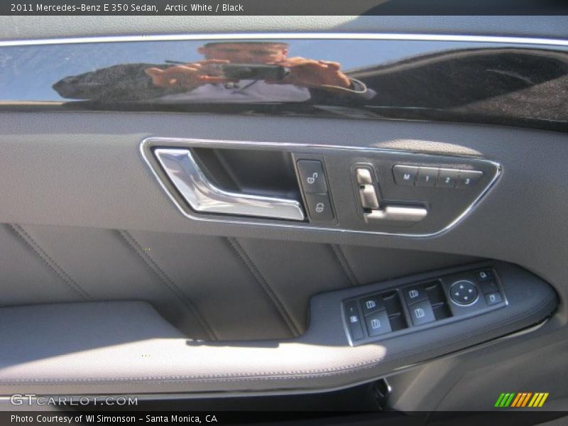 Arctic White / Black 2011 Mercedes-Benz E 350 Sedan
