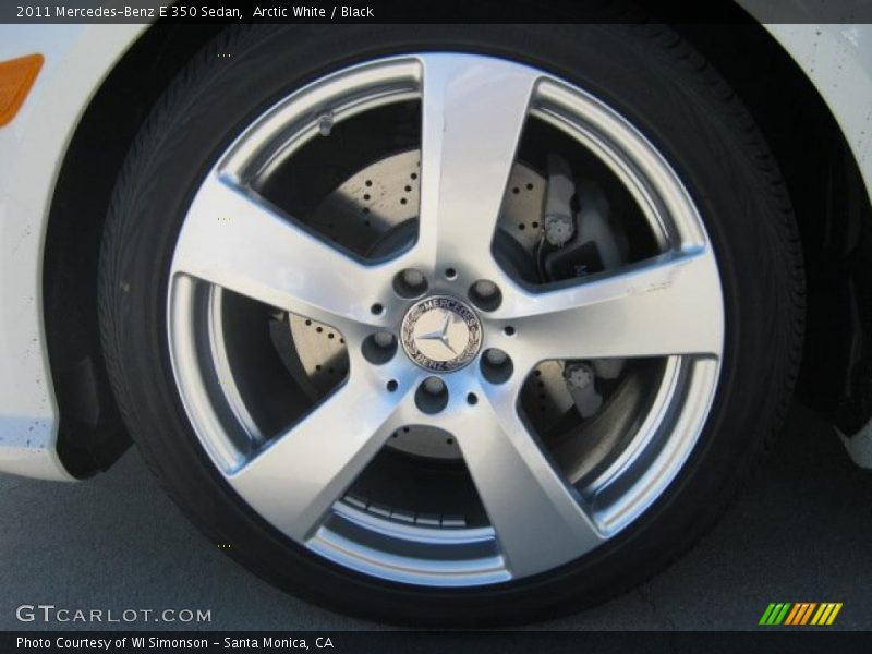 Arctic White / Black 2011 Mercedes-Benz E 350 Sedan