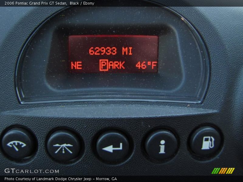 Black / Ebony 2006 Pontiac Grand Prix GT Sedan