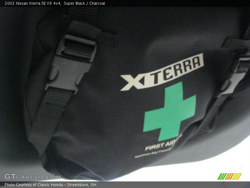 Super Black / Charcoal 2003 Nissan Xterra SE V6 4x4