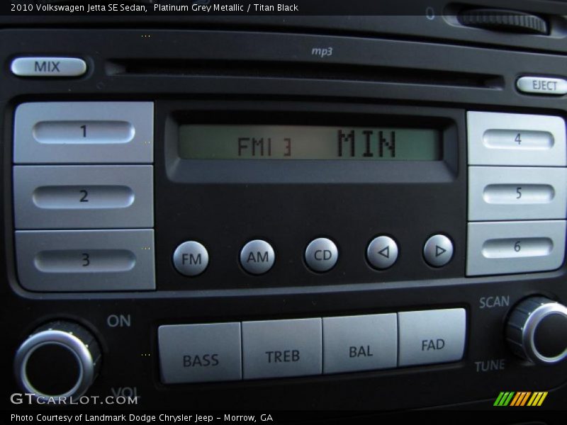 Platinum Grey Metallic / Titan Black 2010 Volkswagen Jetta SE Sedan