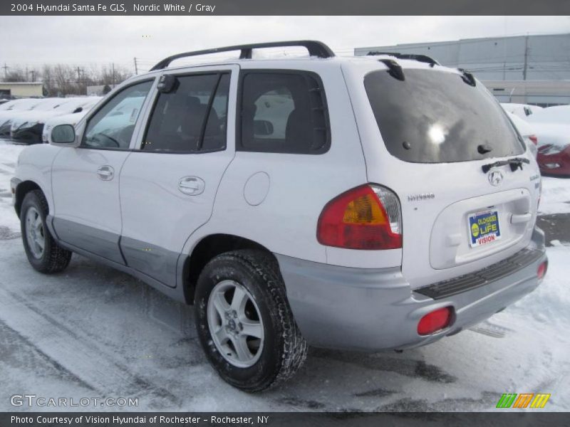 Nordic White / Gray 2004 Hyundai Santa Fe GLS