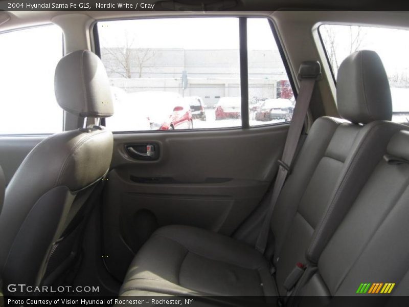 Nordic White / Gray 2004 Hyundai Santa Fe GLS