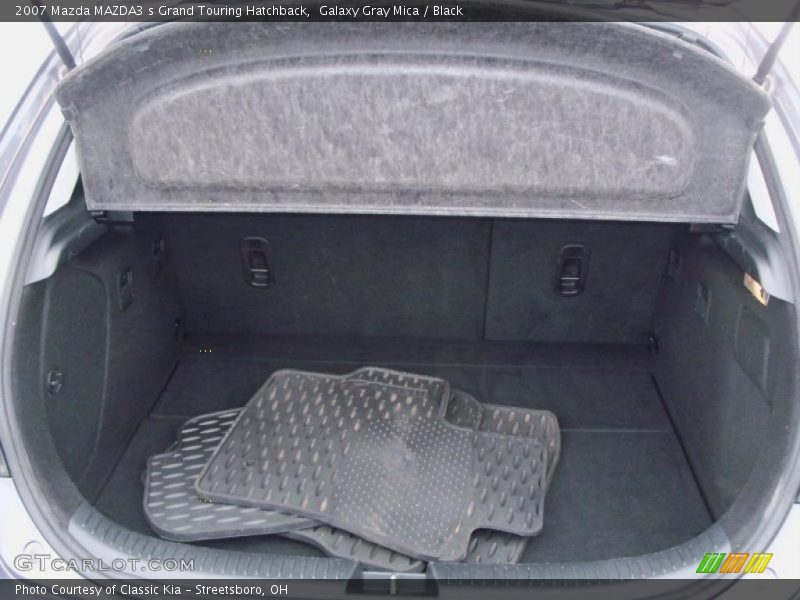  2007 MAZDA3 s Grand Touring Hatchback Trunk