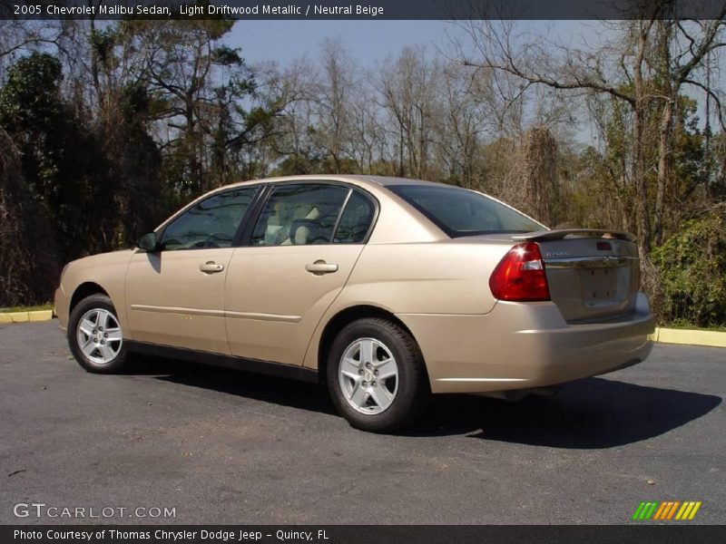 Light Driftwood Metallic / Neutral Beige 2005 Chevrolet Malibu Sedan