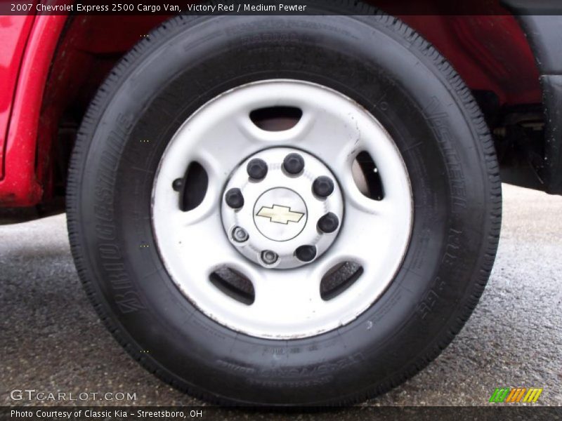 Victory Red / Medium Pewter 2007 Chevrolet Express 2500 Cargo Van