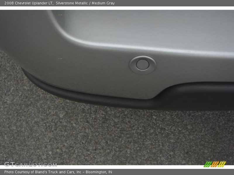 Silverstone Metallic / Medium Gray 2008 Chevrolet Uplander LT