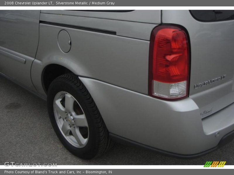 Silverstone Metallic / Medium Gray 2008 Chevrolet Uplander LT