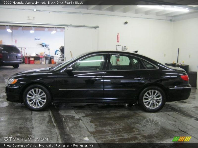Black Onyx Pearl / Black 2011 Hyundai Azera Limited