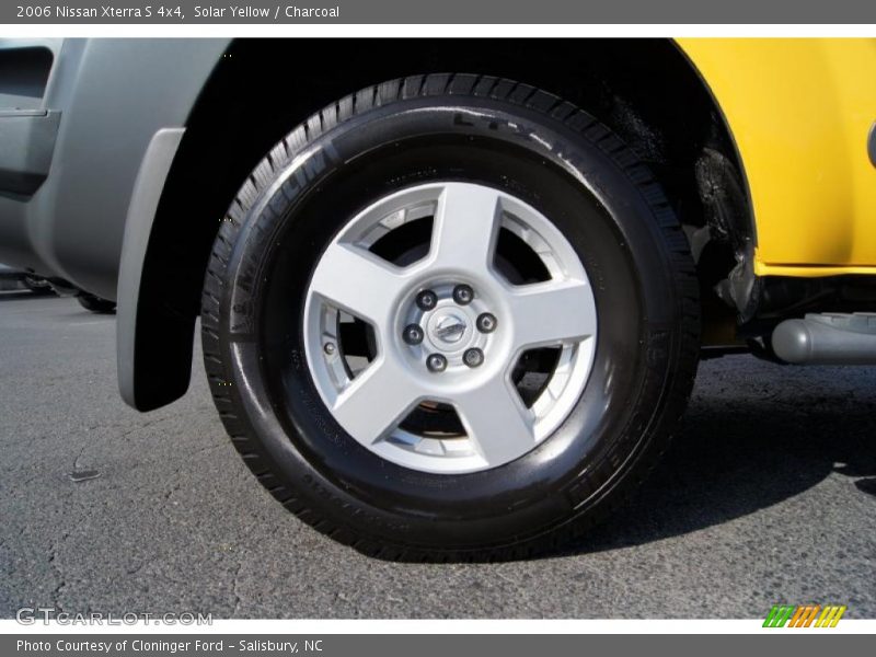 Solar Yellow / Charcoal 2006 Nissan Xterra S 4x4