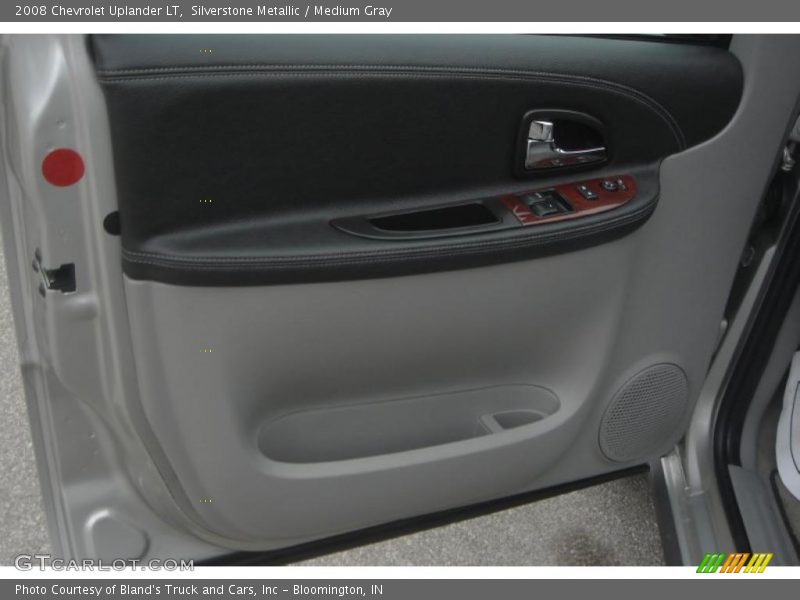 Silverstone Metallic / Medium Gray 2008 Chevrolet Uplander LT