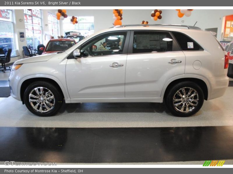 Bright Silver / Black 2011 Kia Sorento SX V6