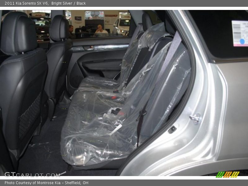 Bright Silver / Black 2011 Kia Sorento SX V6