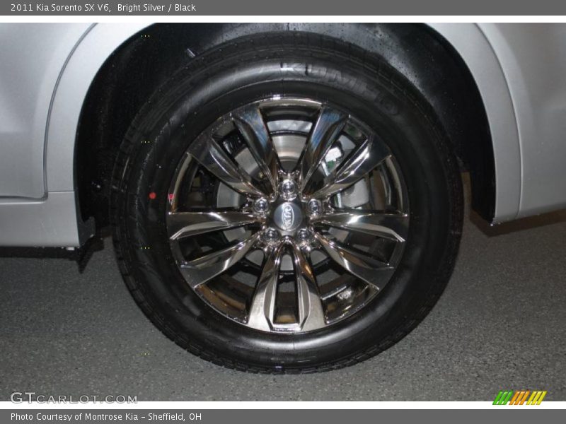 Bright Silver / Black 2011 Kia Sorento SX V6