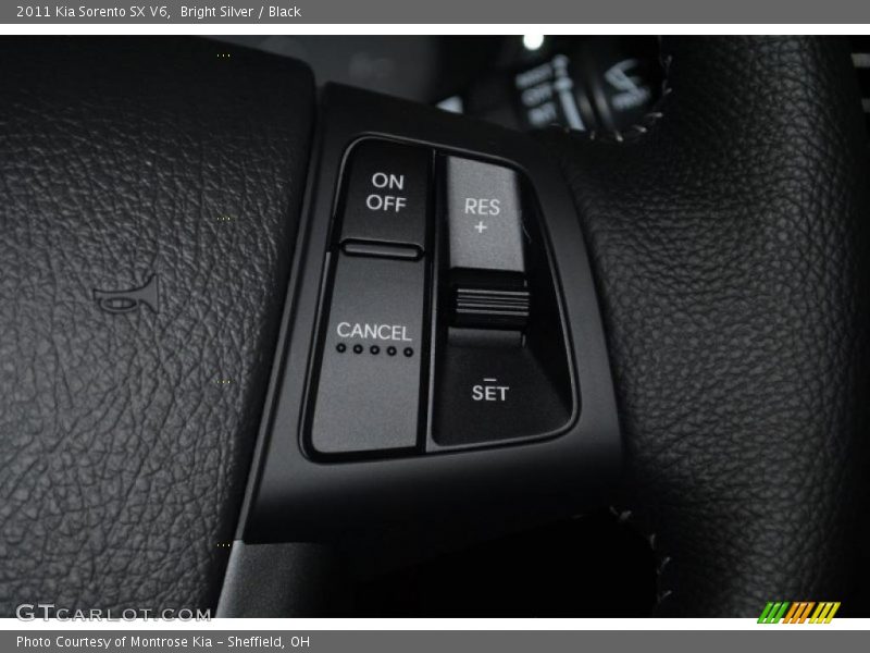 Bright Silver / Black 2011 Kia Sorento SX V6