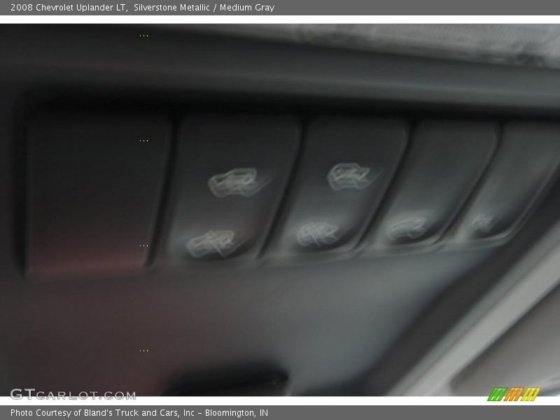 Silverstone Metallic / Medium Gray 2008 Chevrolet Uplander LT