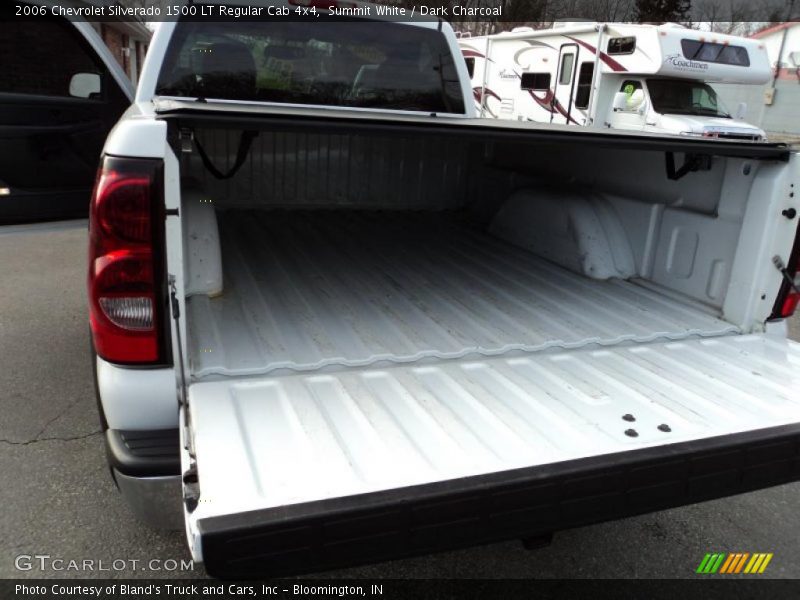 Summit White / Dark Charcoal 2006 Chevrolet Silverado 1500 LT Regular Cab 4x4