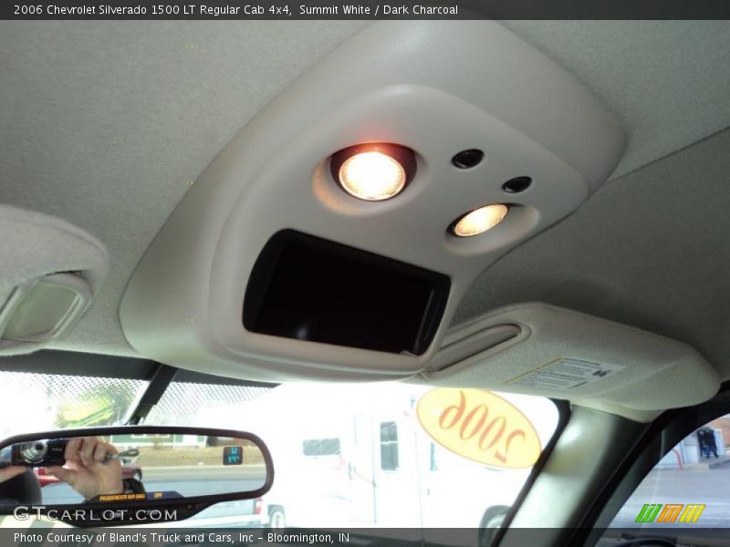 Summit White / Dark Charcoal 2006 Chevrolet Silverado 1500 LT Regular Cab 4x4
